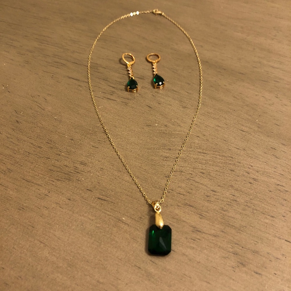 Gold Tone and Green Faux Gemstone Costume Jewelry Set